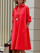 Schlichtes, langärmliges, einfarbiges, modernes Midikleid mit Revers